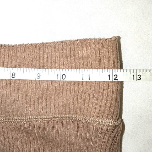 NWT Abercrombie & Fitch | Ribbed Lounge Leggings in Tan | Size Small - Picture 13 of 15